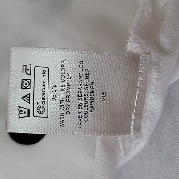 EUC Van Heusen blouse size S/P - Picture 3 of 5